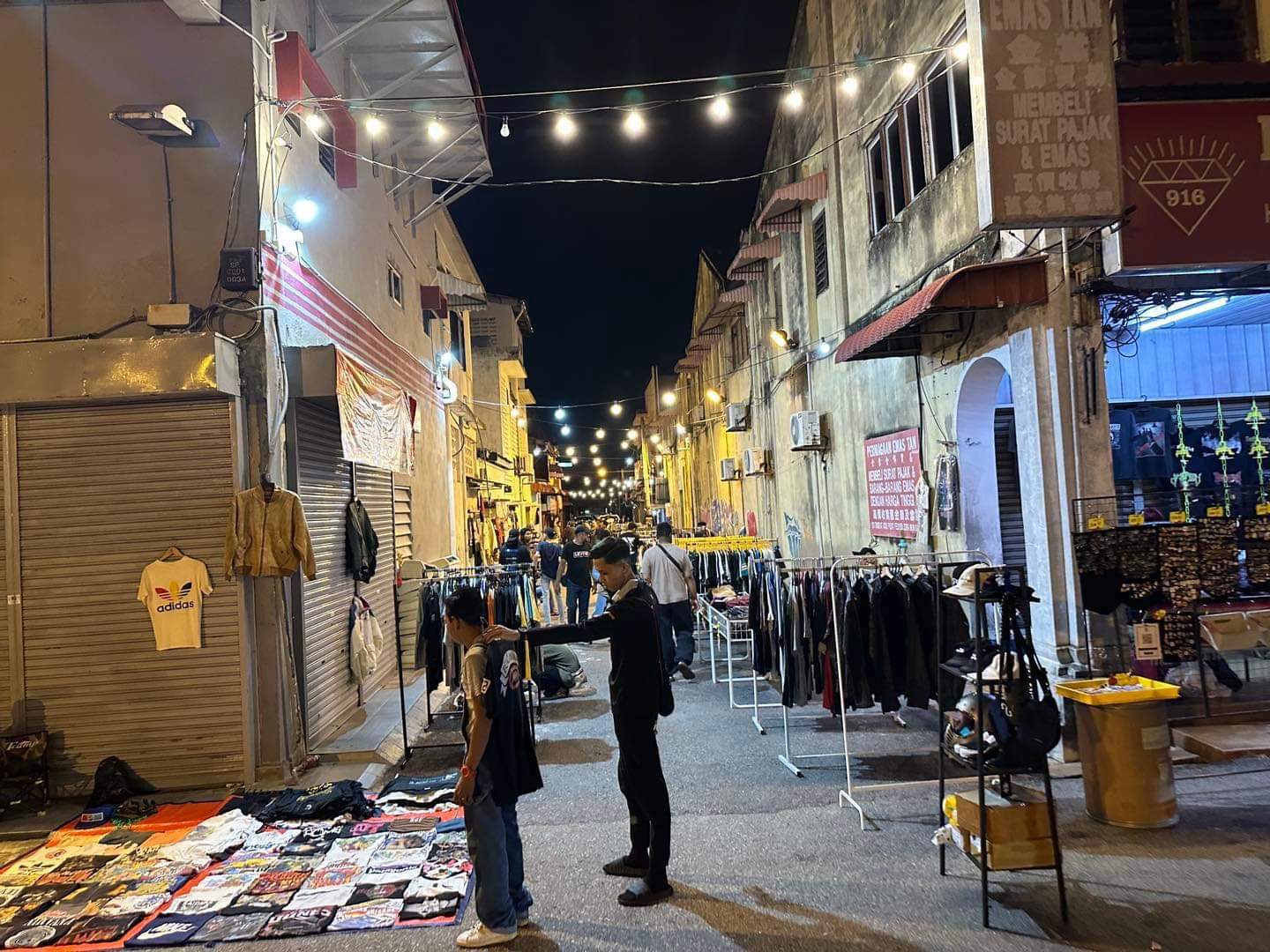 SP Walk Night Market